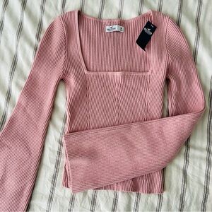 Hollister Women’s Rose Pink Ribbed Long Sleeve Bell Top Medium Square Neck